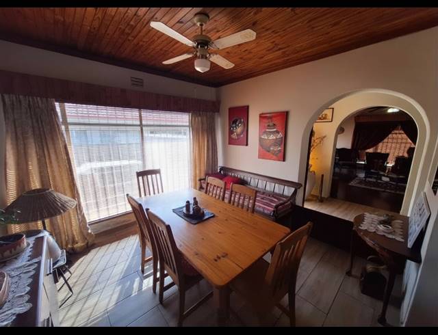 4 BEDROOM HOUSE FOR SALE IN VANDERBIJLPARK SE 7